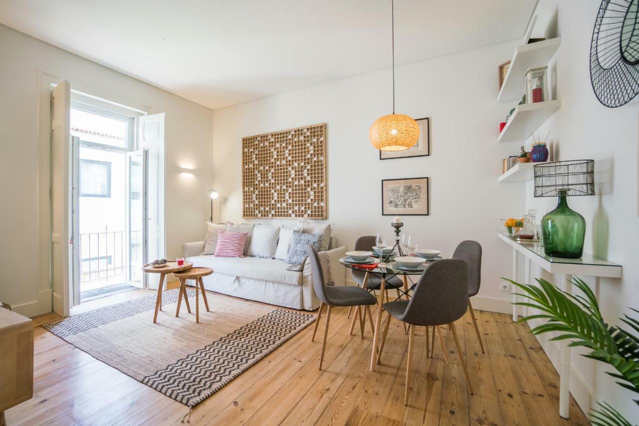 Stylish Apartment Near Av. Liberdade Lisbon Exterior photo