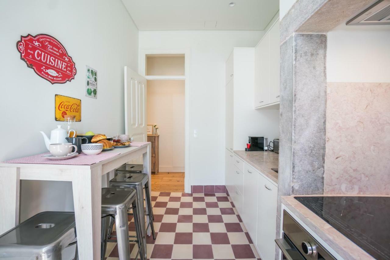 Stylish Apartment Near Av. Liberdade Lisbon Exterior photo