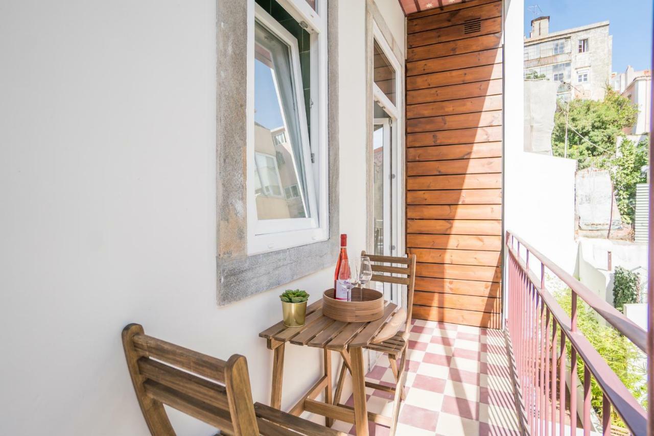 Stylish Apartment Near Av. Liberdade Lisbon Exterior photo