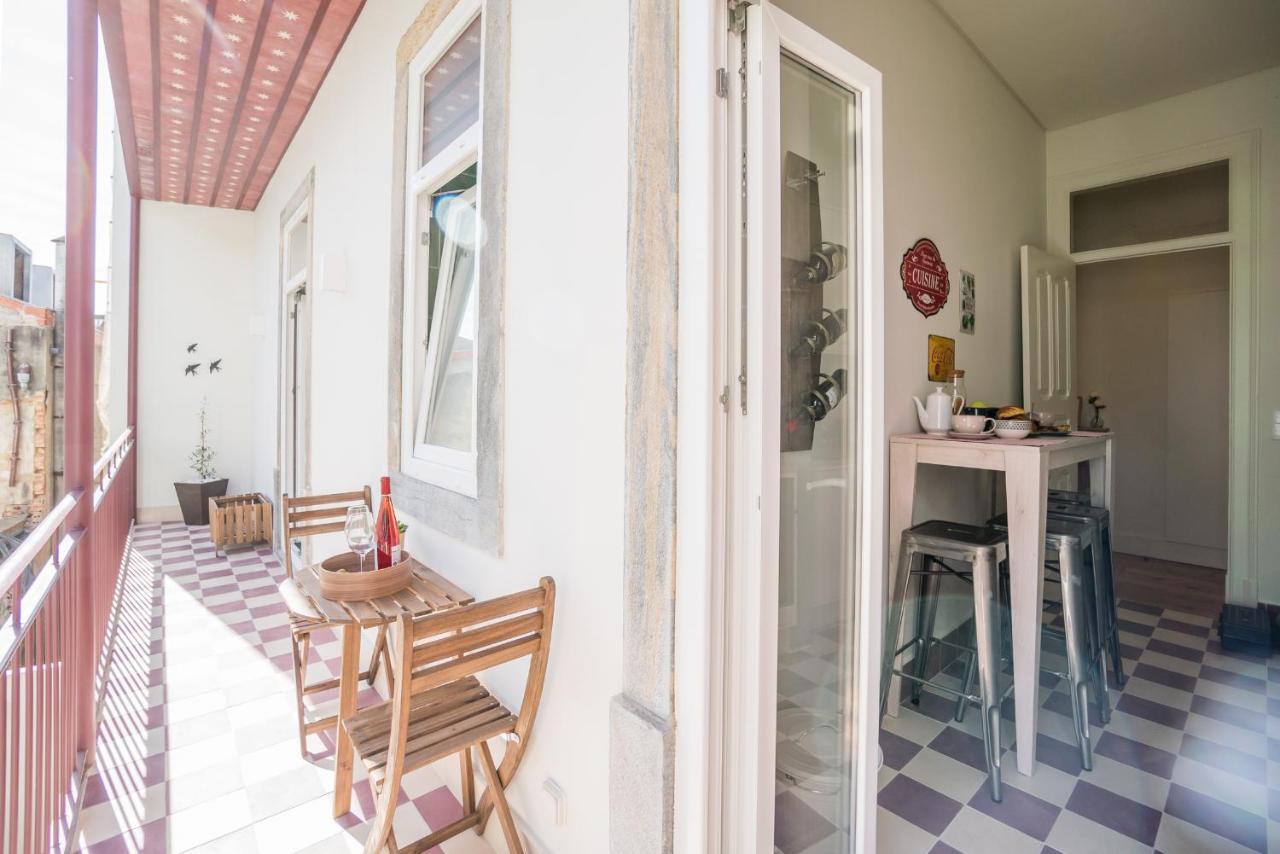 Stylish Apartment Near Av. Liberdade Lisbon Exterior photo